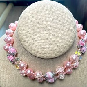 vintage japanese faux pearl necklace- Frosted pink Choker good vintage! 💕💕💕